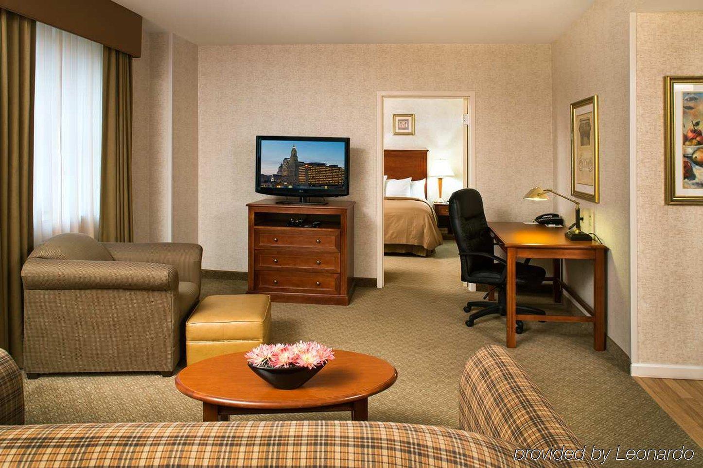 Homewood Suites By Hilton Hartford Downtown ภายนอก รูปภาพ