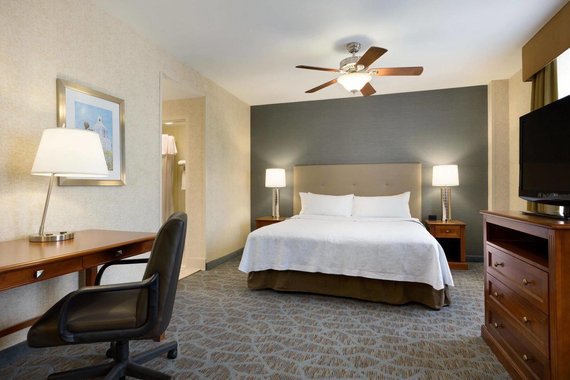 Homewood Suites By Hilton Hartford Downtown ภายนอก รูปภาพ