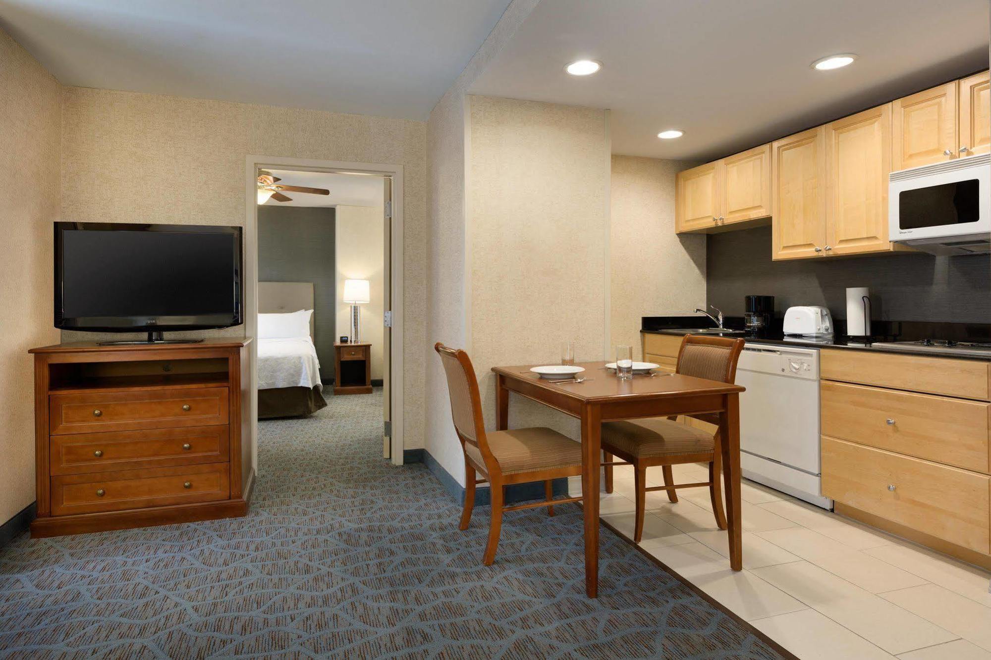 Homewood Suites By Hilton Hartford Downtown ภายนอก รูปภาพ