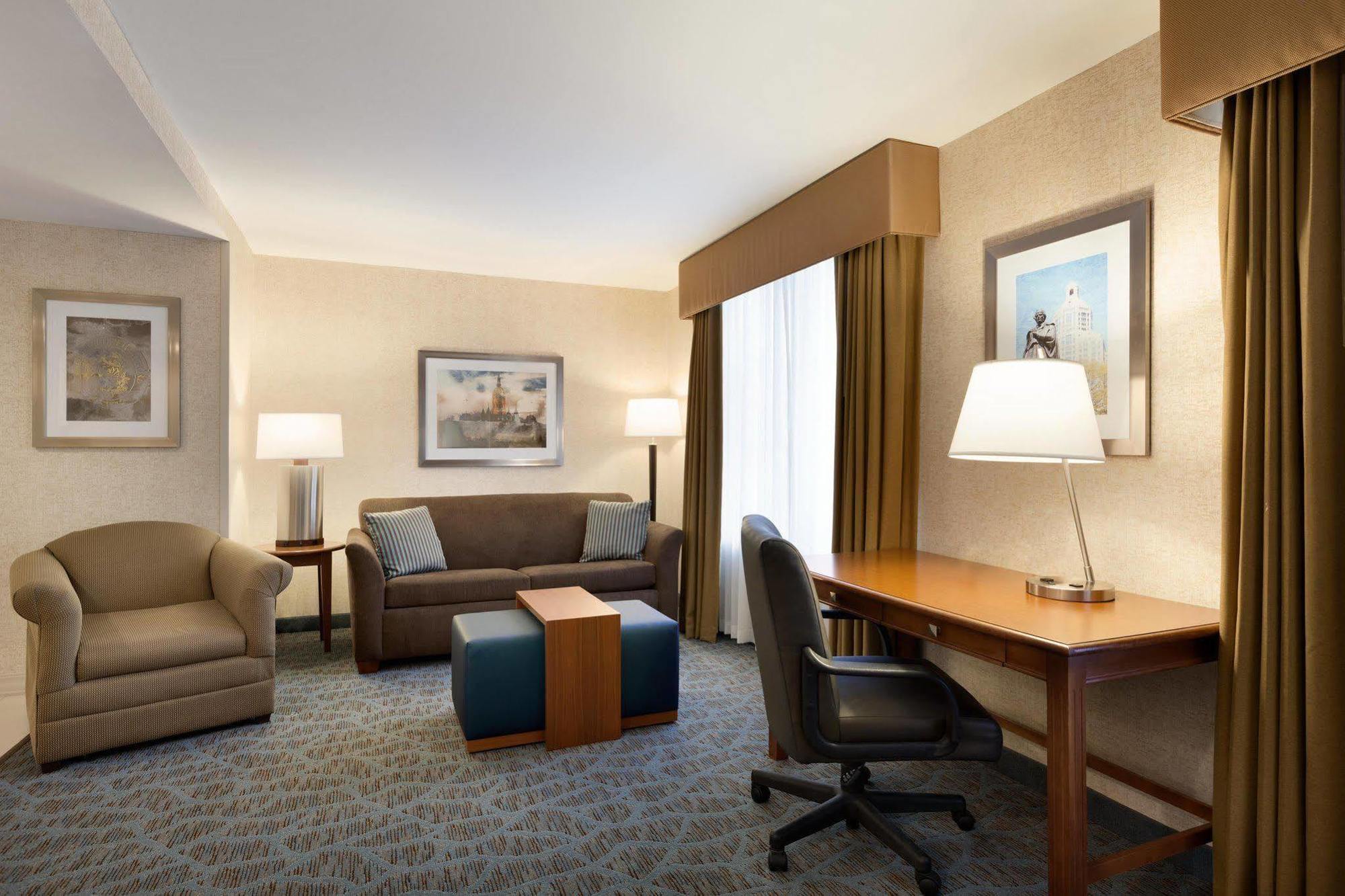 Homewood Suites By Hilton Hartford Downtown ภายนอก รูปภาพ