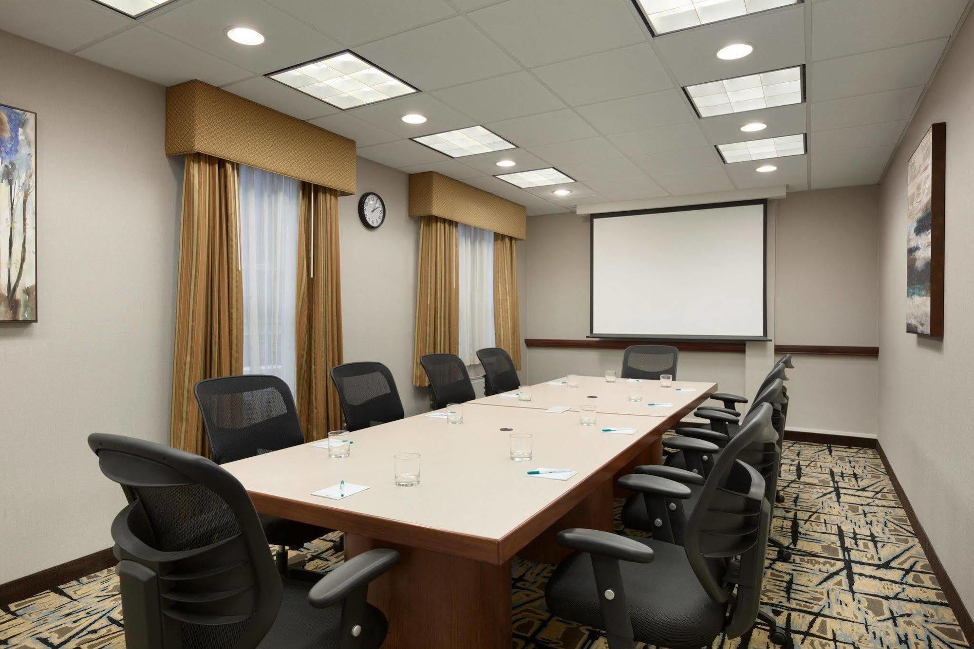 Homewood Suites By Hilton Hartford Downtown ภายนอก รูปภาพ